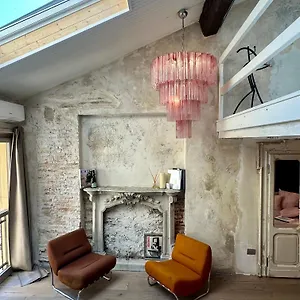  Apartamento Charming And Design Attic Loft In Coolest Area Navigli Ticinese